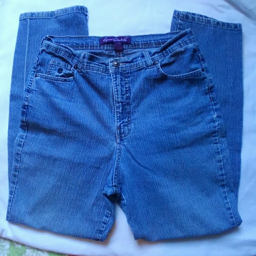 14 A Vintage High Waisted Gloria Vanderbilt 32/30